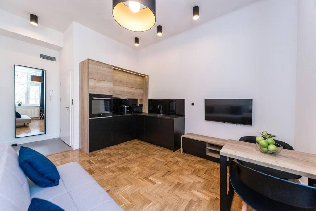 Studio Matejki B Bielsko-Biala Luaran gambar